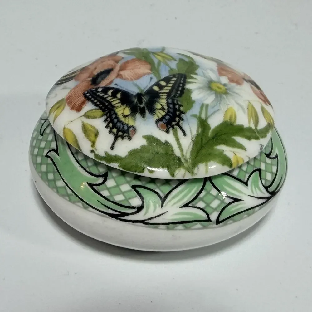 Crownford Round Fine Bone China Miniature Trinket Box Poppies Butterfly 1.75